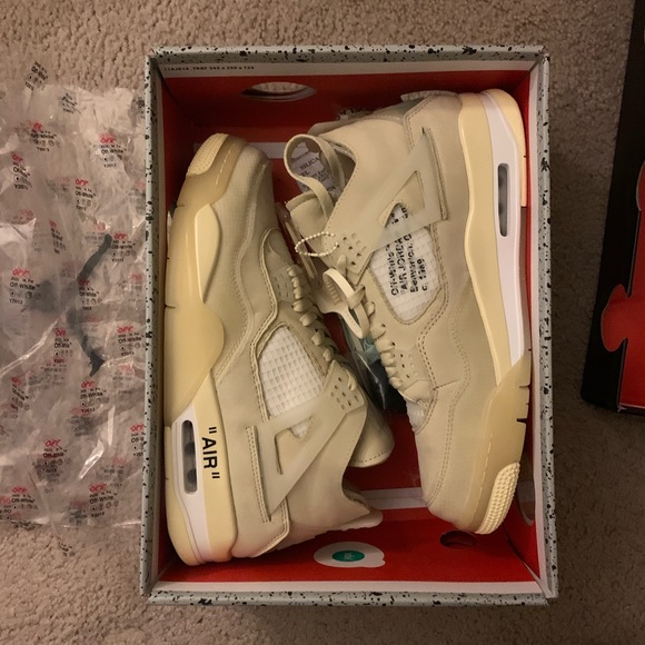 Off-White Other - Off-White x AJ4